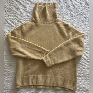 aritzia wilfred jara cashmere sweater